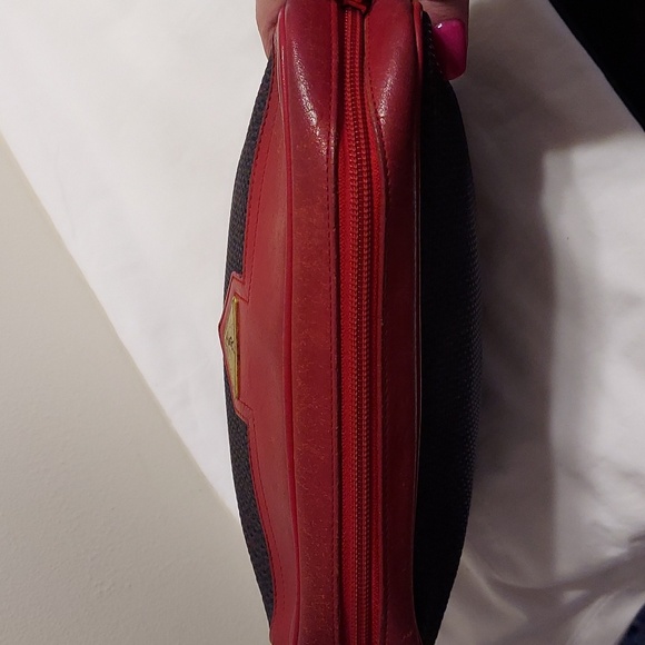 Authentic Yves Saint Laurent Clutch Bag in Textured PVC and Red Leather - Picture 8 of 9